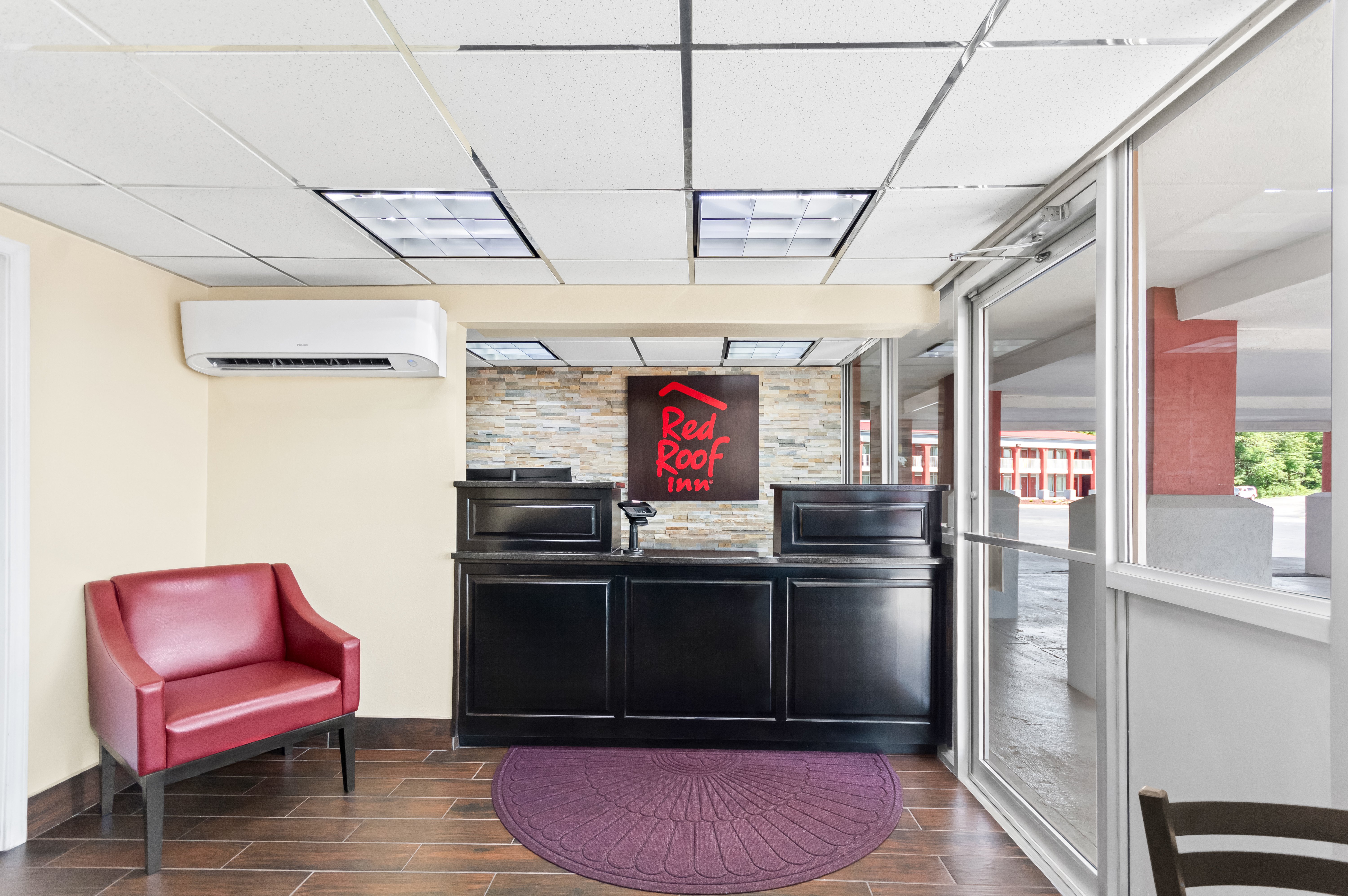 Red Roof Inn Berea 20/27