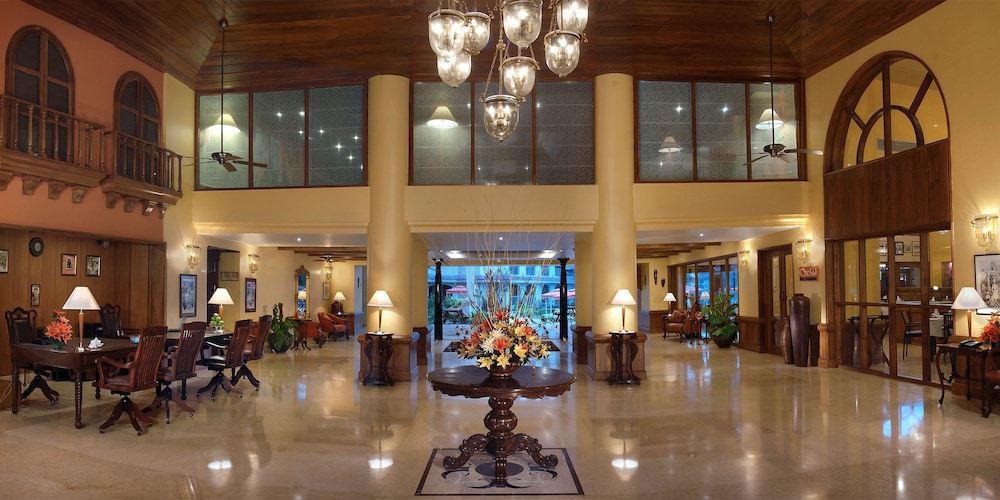 Acron Candolim Regina 32/41