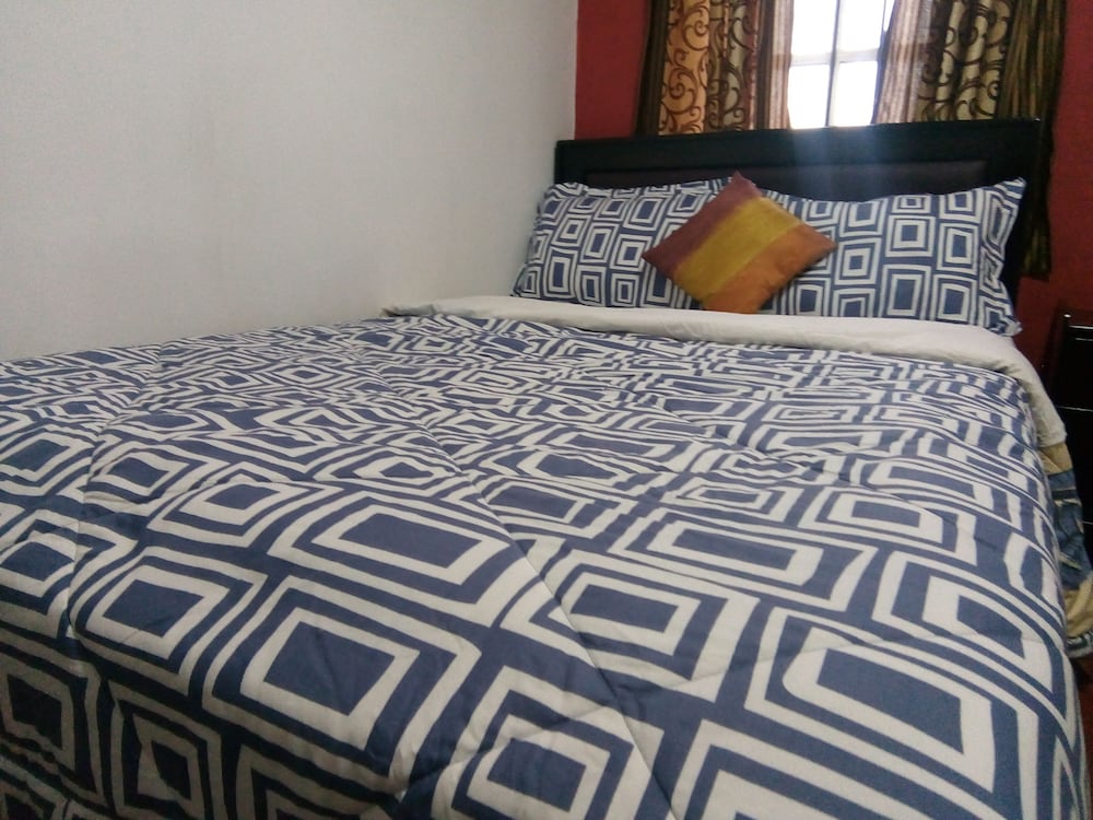 White Cottage Nuwara Eliya 7/19