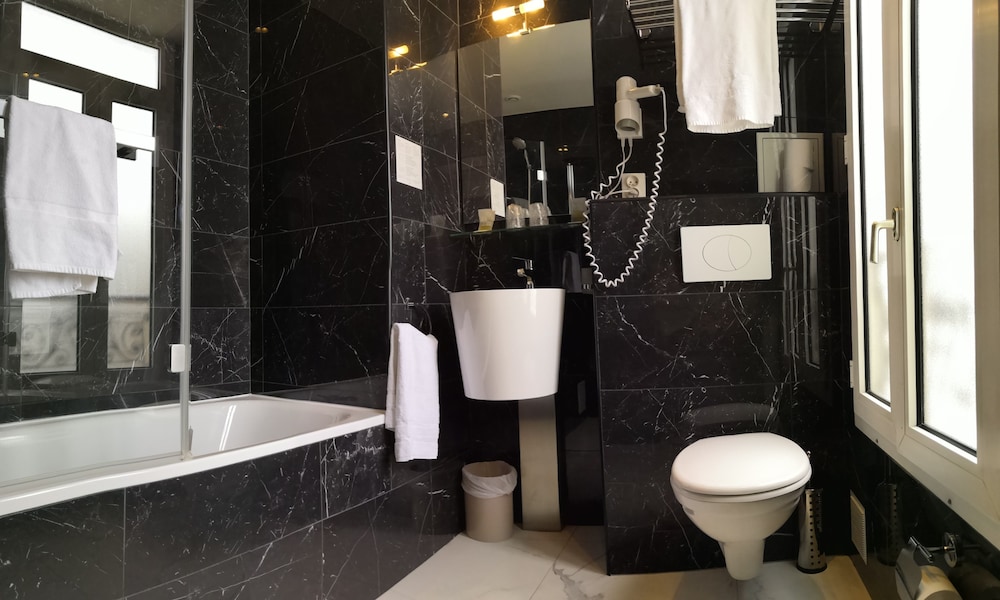 Parc Hotel Paris 10/44