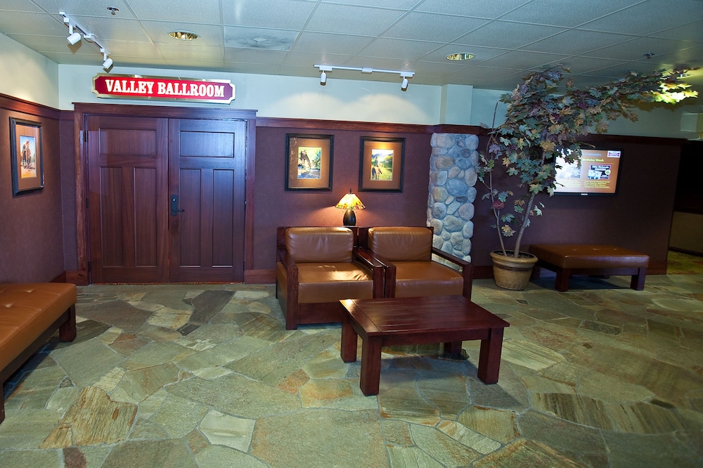 Carson Valley Motor Lodge and Suites 28/50