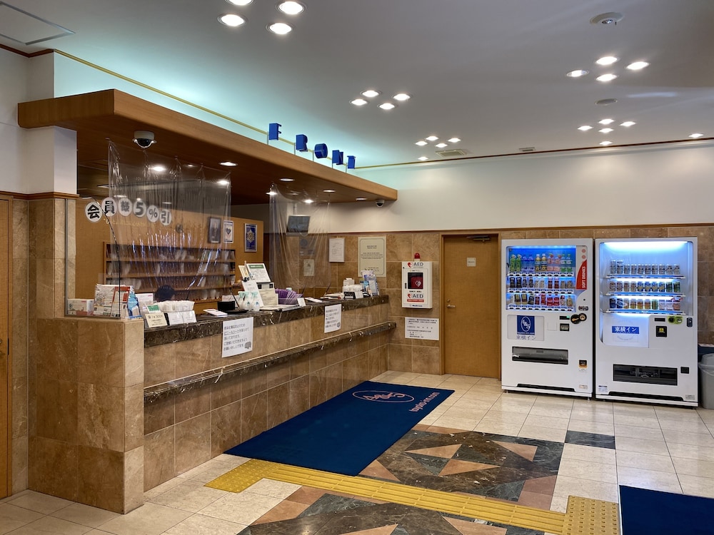 TOYOKO INN YOKOHAMA STADIUM-MAE NO.1 12/68