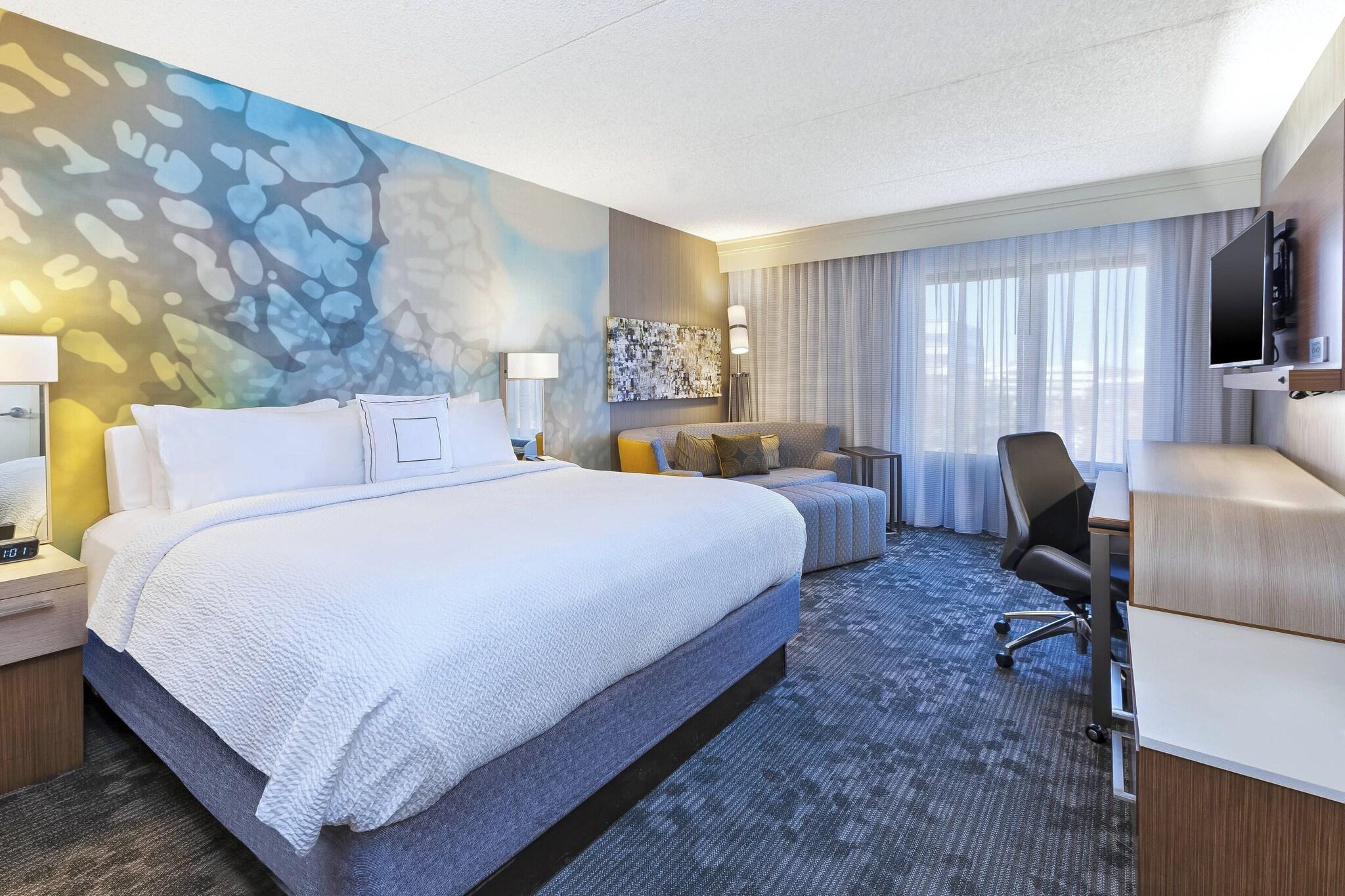 Room, King Bed