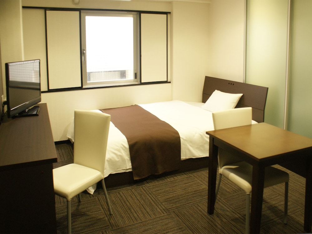 Hotel Livemax BUDGET Naha 33/45