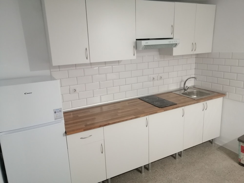 Hostal Alcaravaneras 5/43