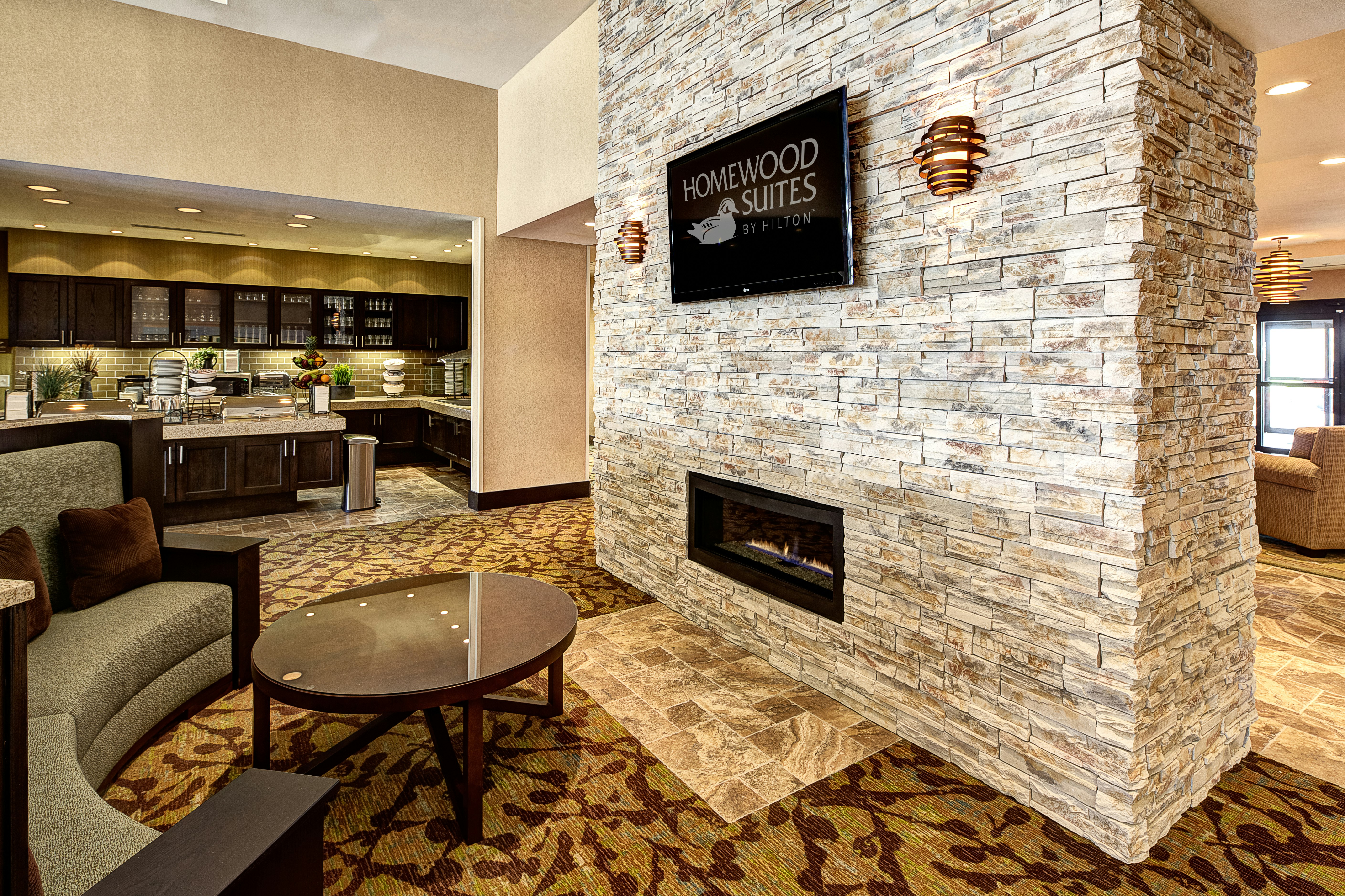 Homewood Suites Victoria 40/81