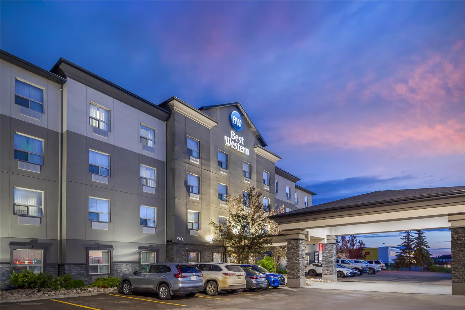 Best Western Wainwright Inn and Suites 2/13
