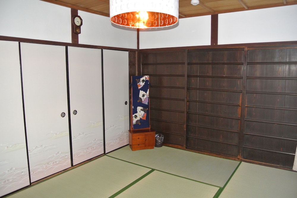 Kyounoyado Hana Nishijin (ex Guesthouse Hana) 17/50