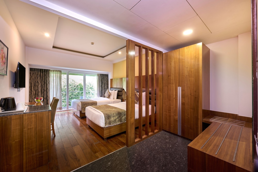 Renest Dunsvirk Court, Mussoorie 20/55