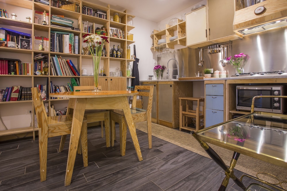AQUAROOMS 39/50