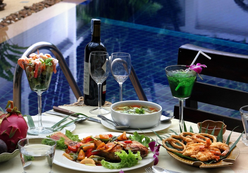 Baan Suay Hotel 32/40