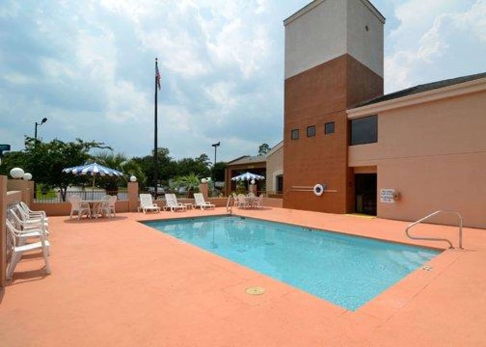 Sleep Inn Savannah Gateway I-95 photo5
