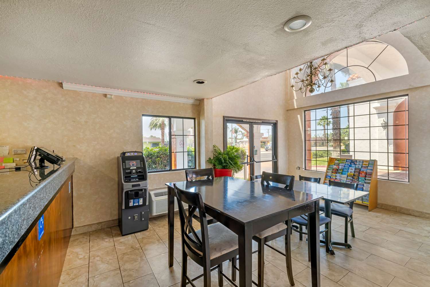 Econo Lodge Moreno Valley 3/7