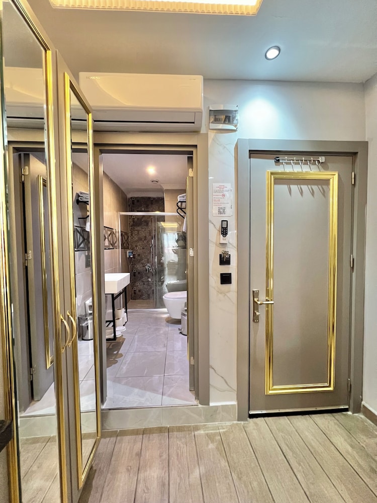 Taksim Larissa Hotel 23/50