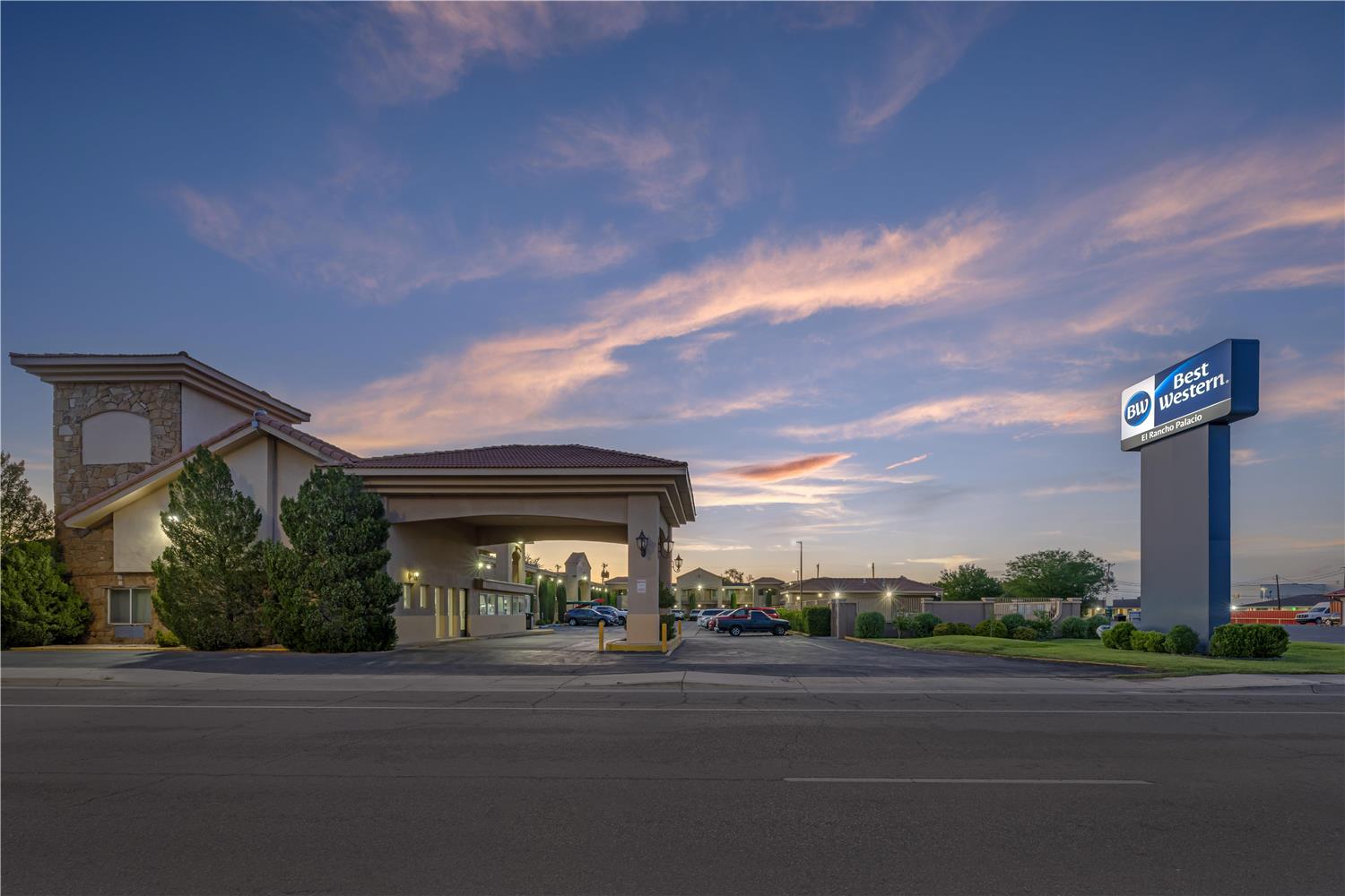Best Western El Rancho Palacio 3/14