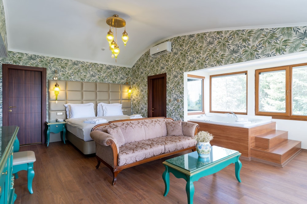 Motali Life Hotel 24/50