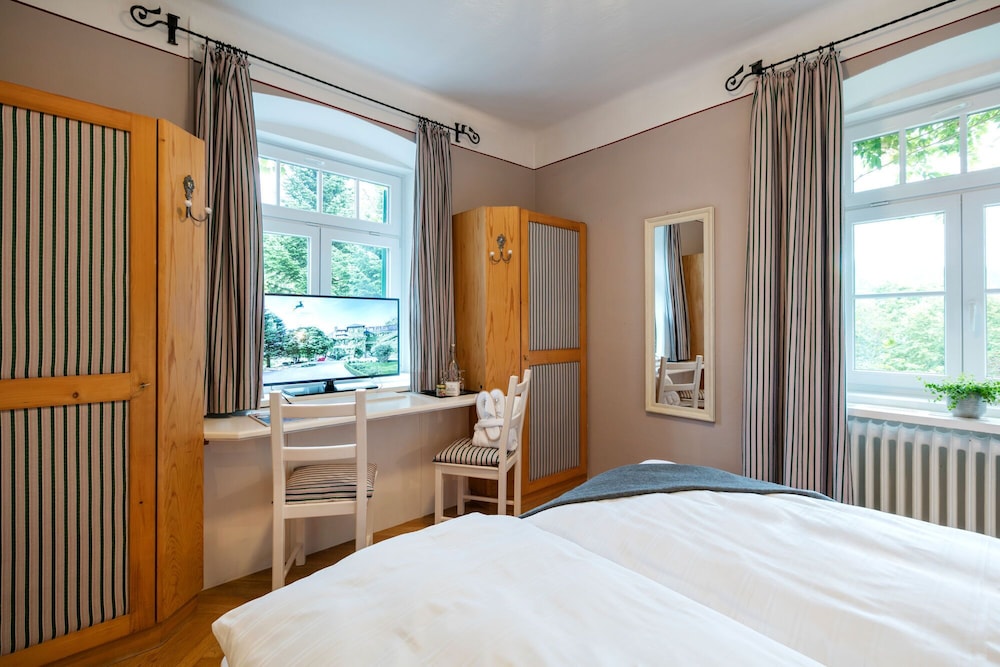 Hotel Landhaus zu Appesbach 5/50