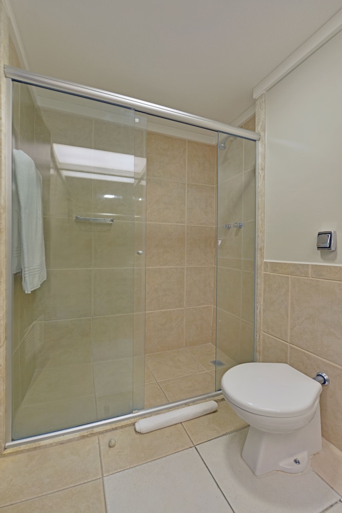 Hotel Deville Prime Cuiaba 24/86