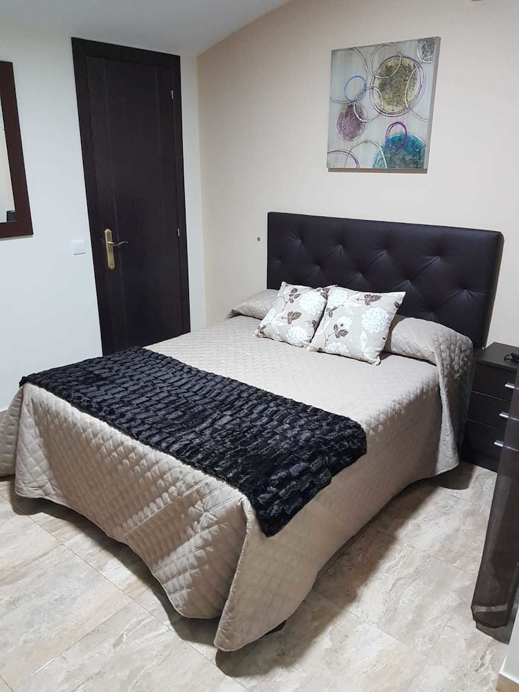 Hostal Malaga 8/50