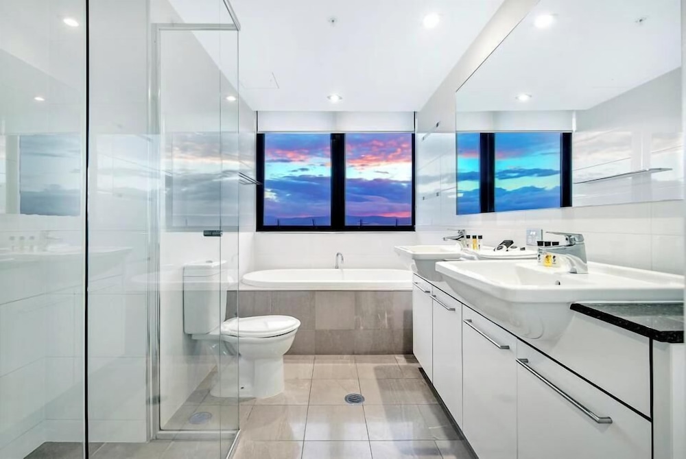 Broadbeach Skyline 3 Bedroom Retreat 20/20