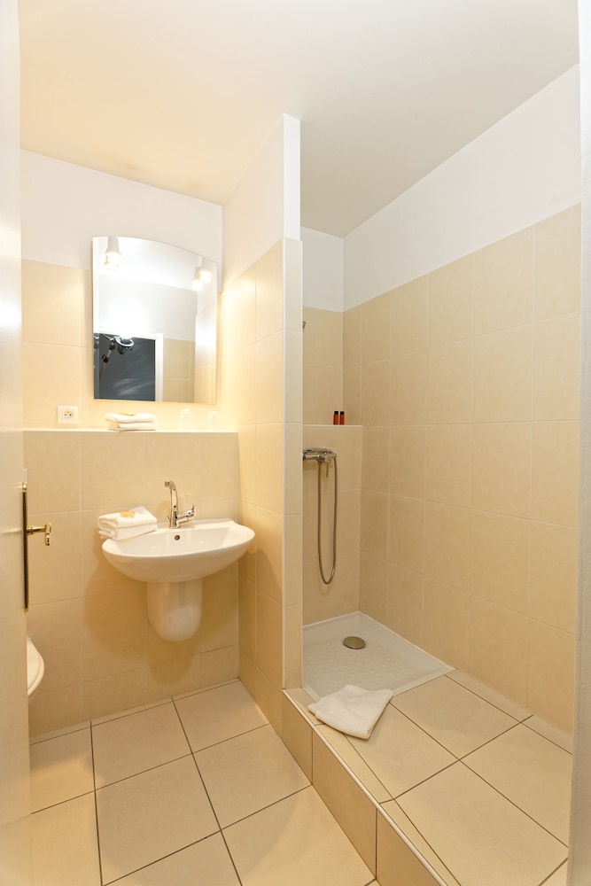 Hostel Toulouse Wilson 34/34