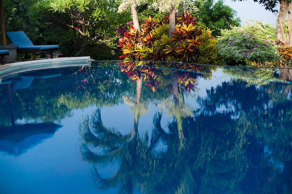 Puri Mangga Sea View Resort & Spa 52/66