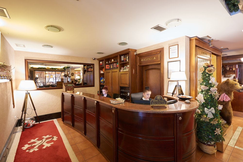 Hotel Pahuljica 3/28