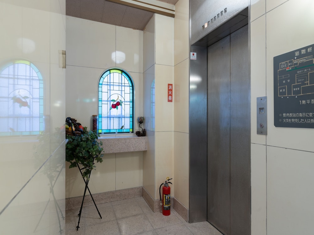 Business Hotel Apple 6/20