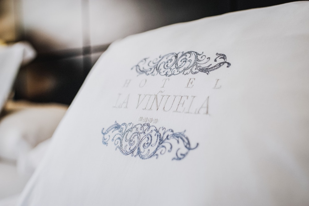 B bou Hotel La Vinuela & Spa 25/66