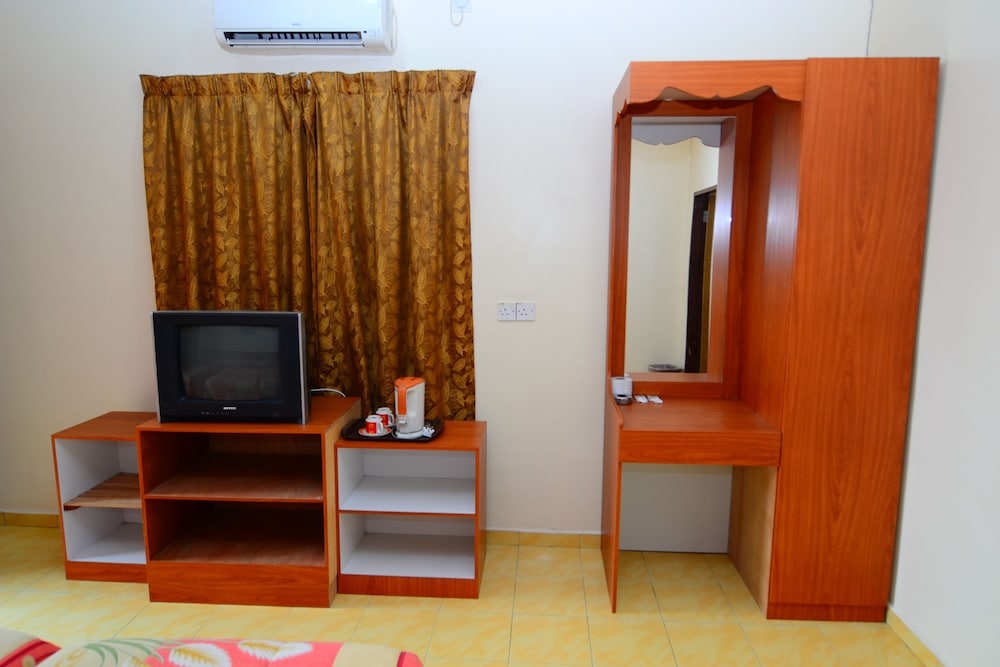 Purnama Beach Resort 51/67