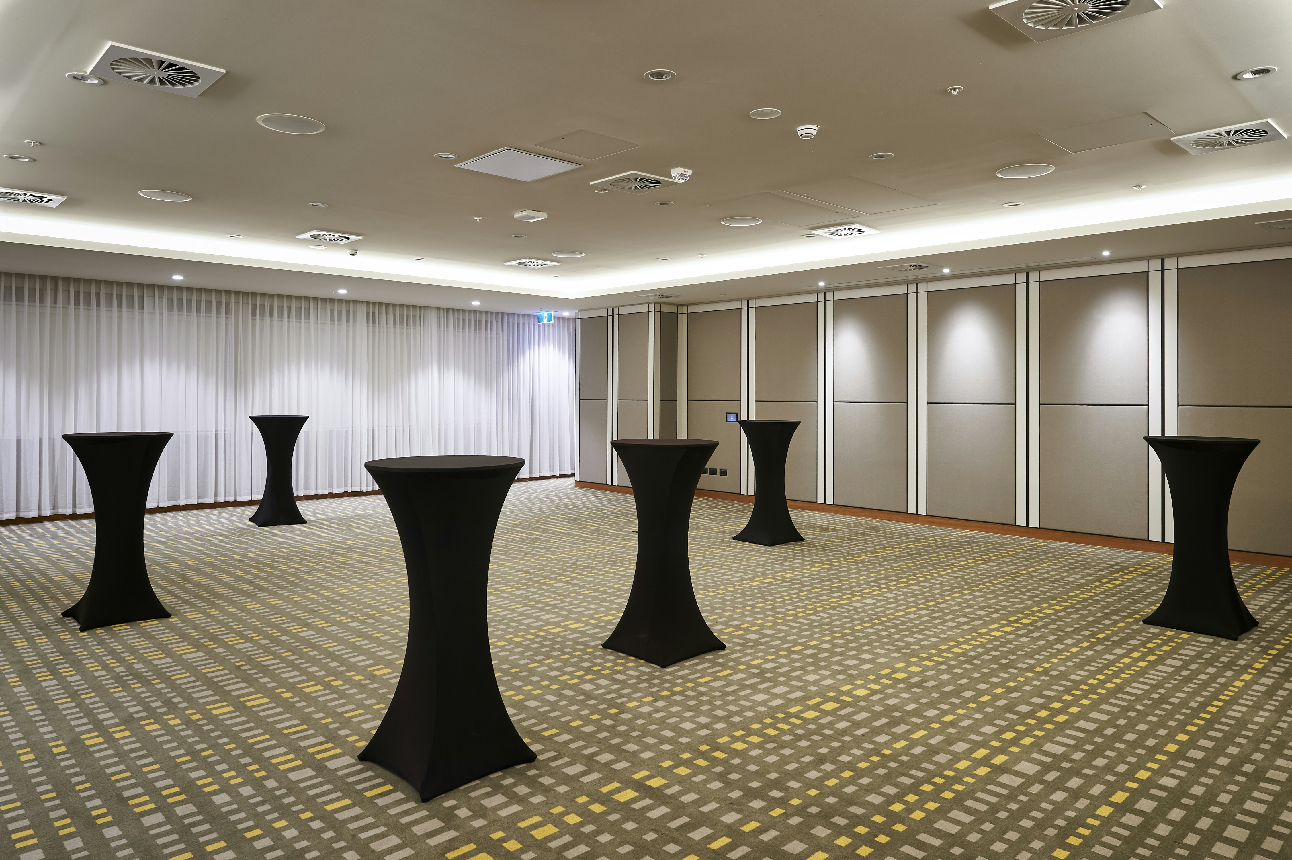 Doubletree By Hilton Perth Northbridge 35/65