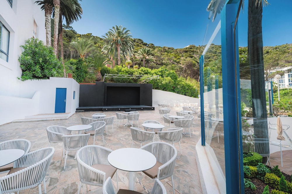 Palladium Hotel Cala Llonga - Adults Only 67/79