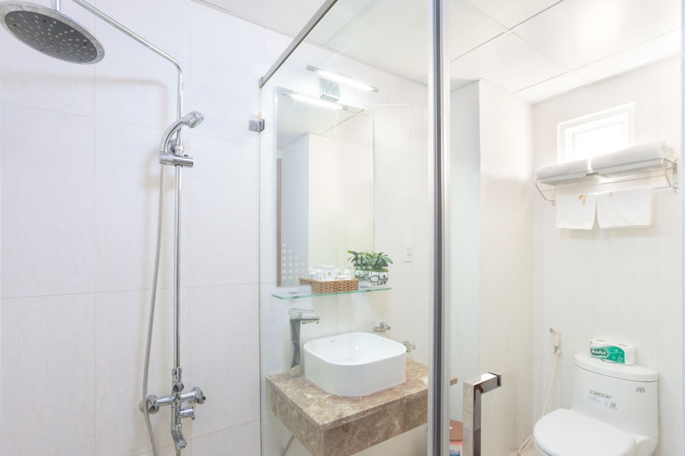 Thien Hai Hotel 50/51