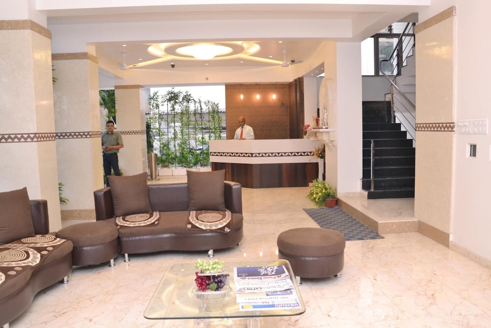 The Grand Tulip, Swargate 19/30
