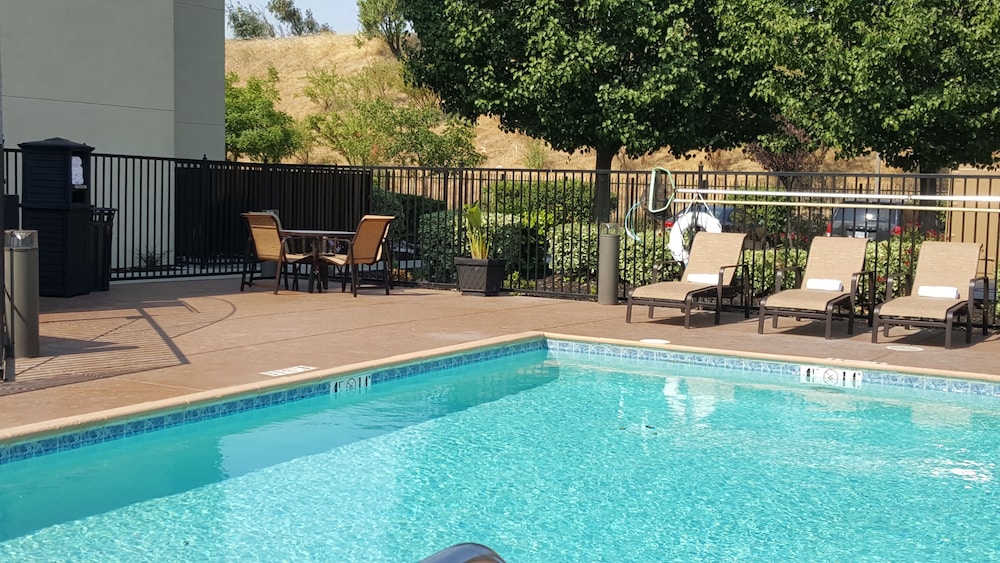 Best Western Plus Delta Inn & Suites 3/36