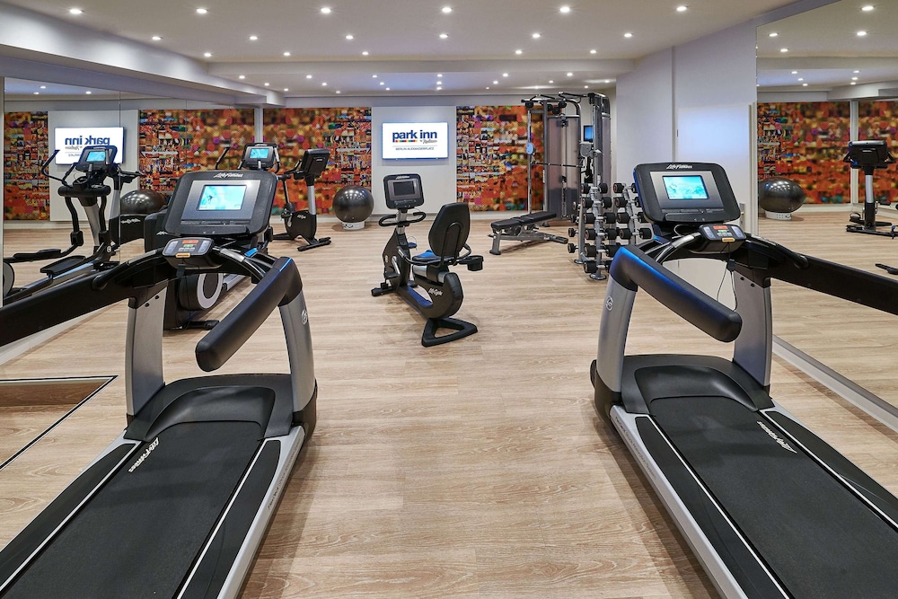 Park Inn by Radisson Berlin Alexanderplatz 24/45