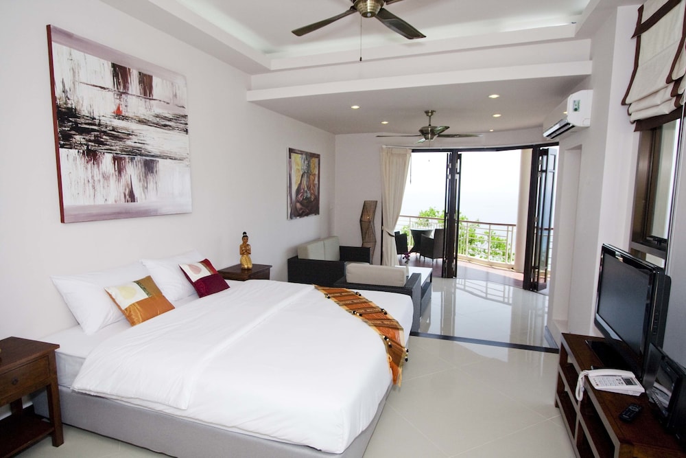 Sunset Hill Boutique Resort 24/77