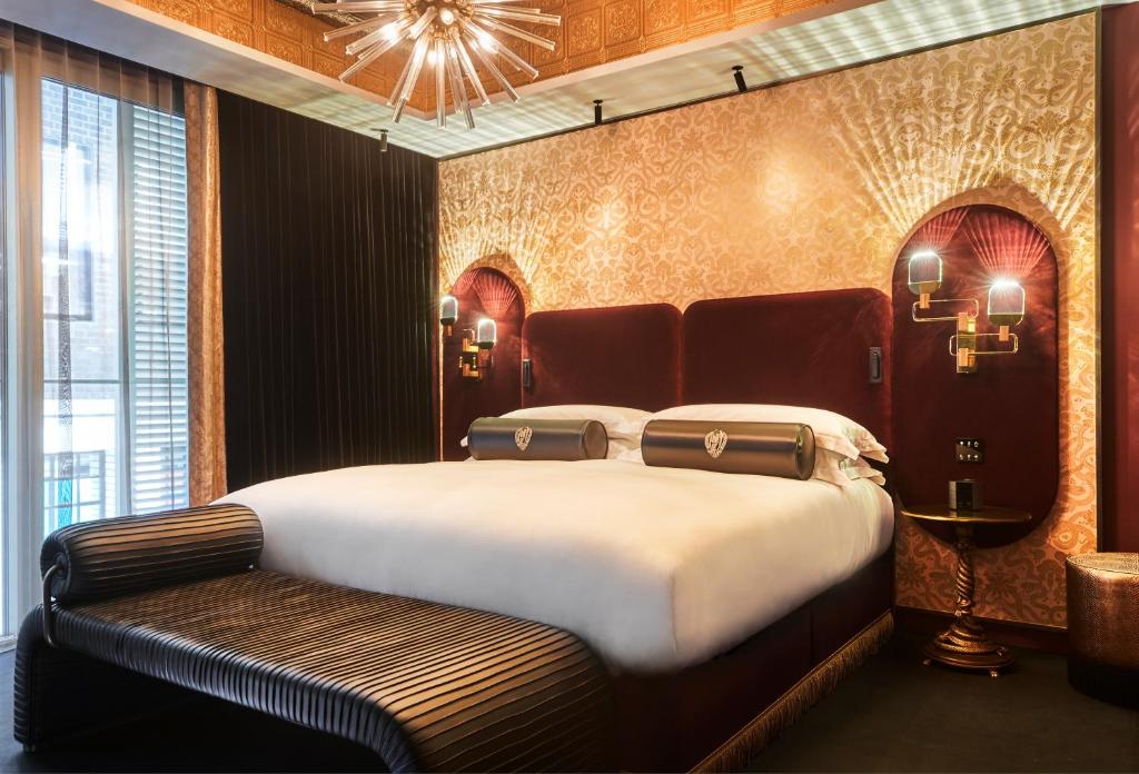 LUXURY