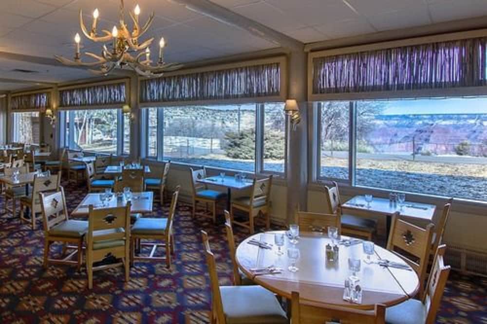 Bright Angel Lodge 13/22
