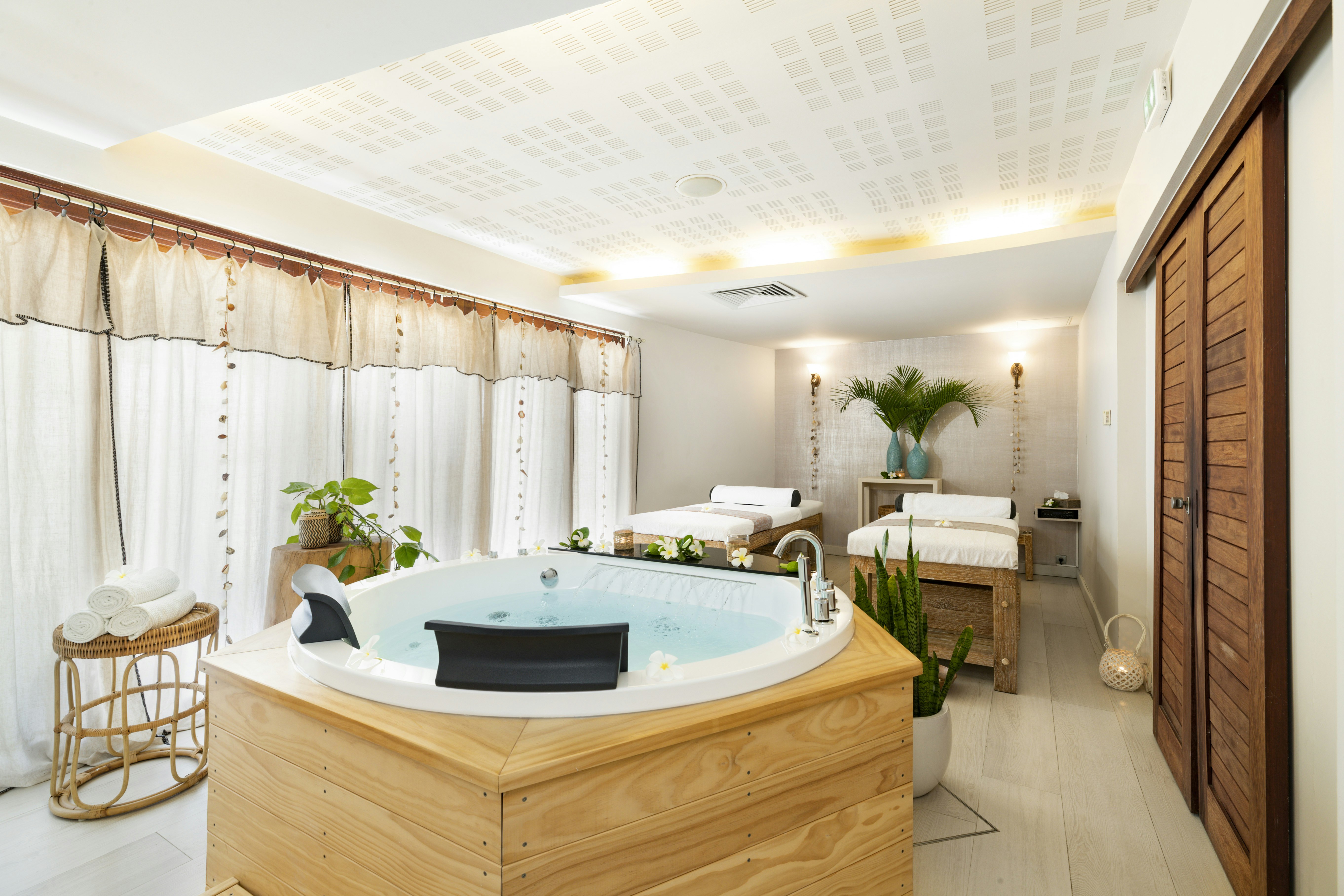 Hilton Moorea Lagoon Resort and Spa 13/81