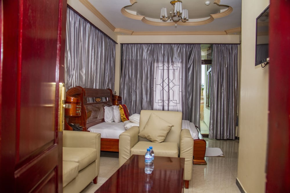 Star City Hotel 20/46