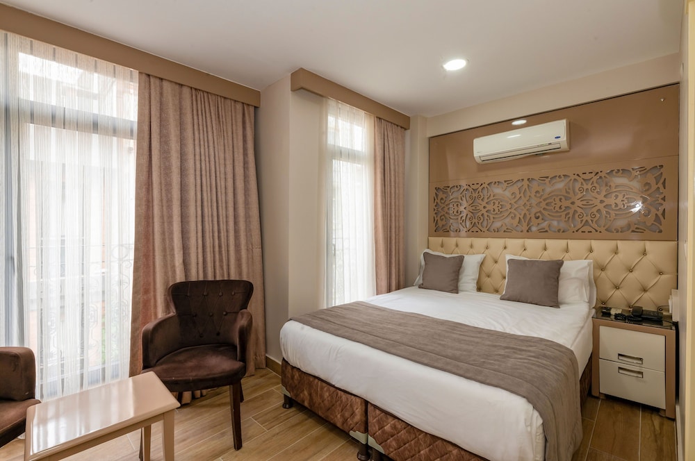 Taksim Peri Suite 13/50