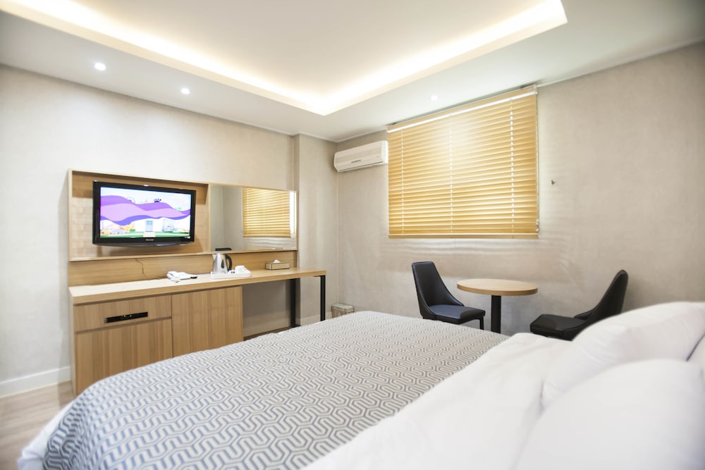 I-Check Hyunjin Hotel 17/67