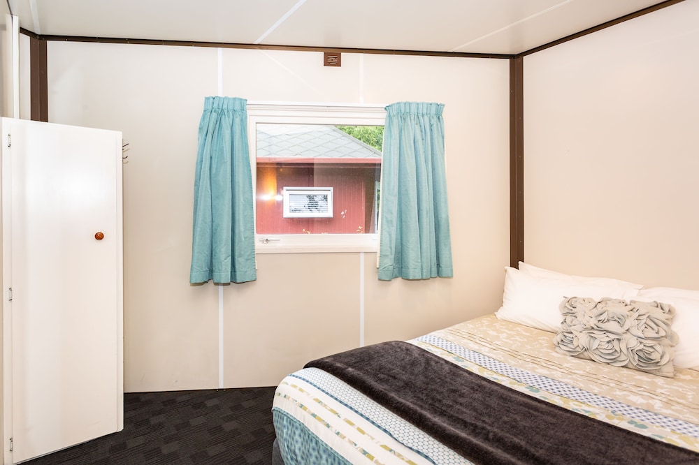 Tasman Holiday Parks - Christchurch 12/36