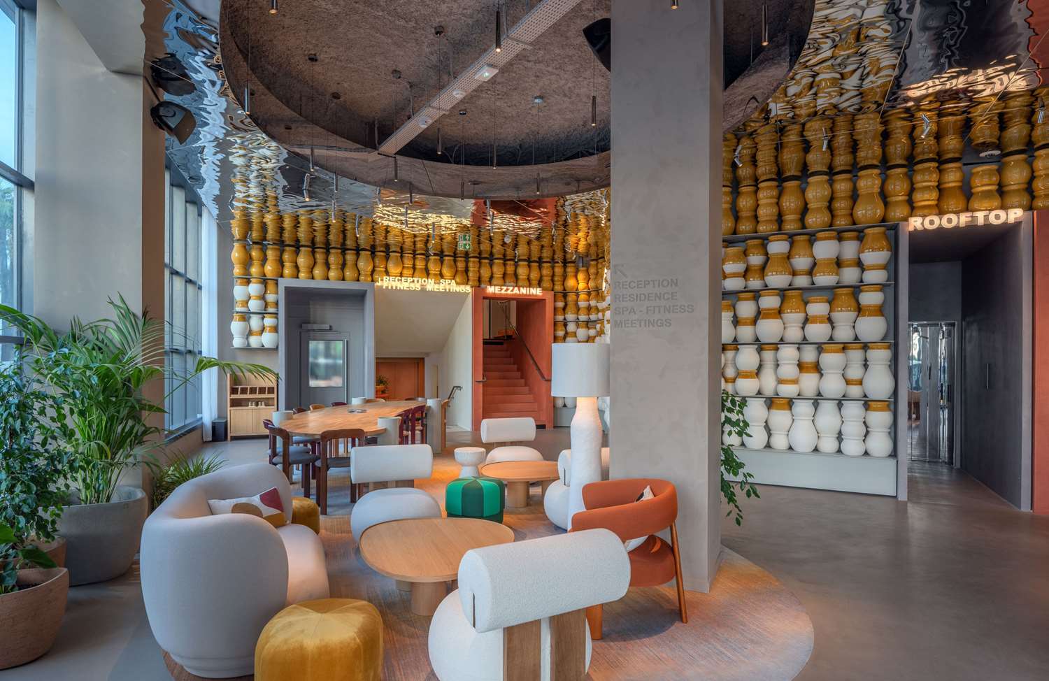 lounge