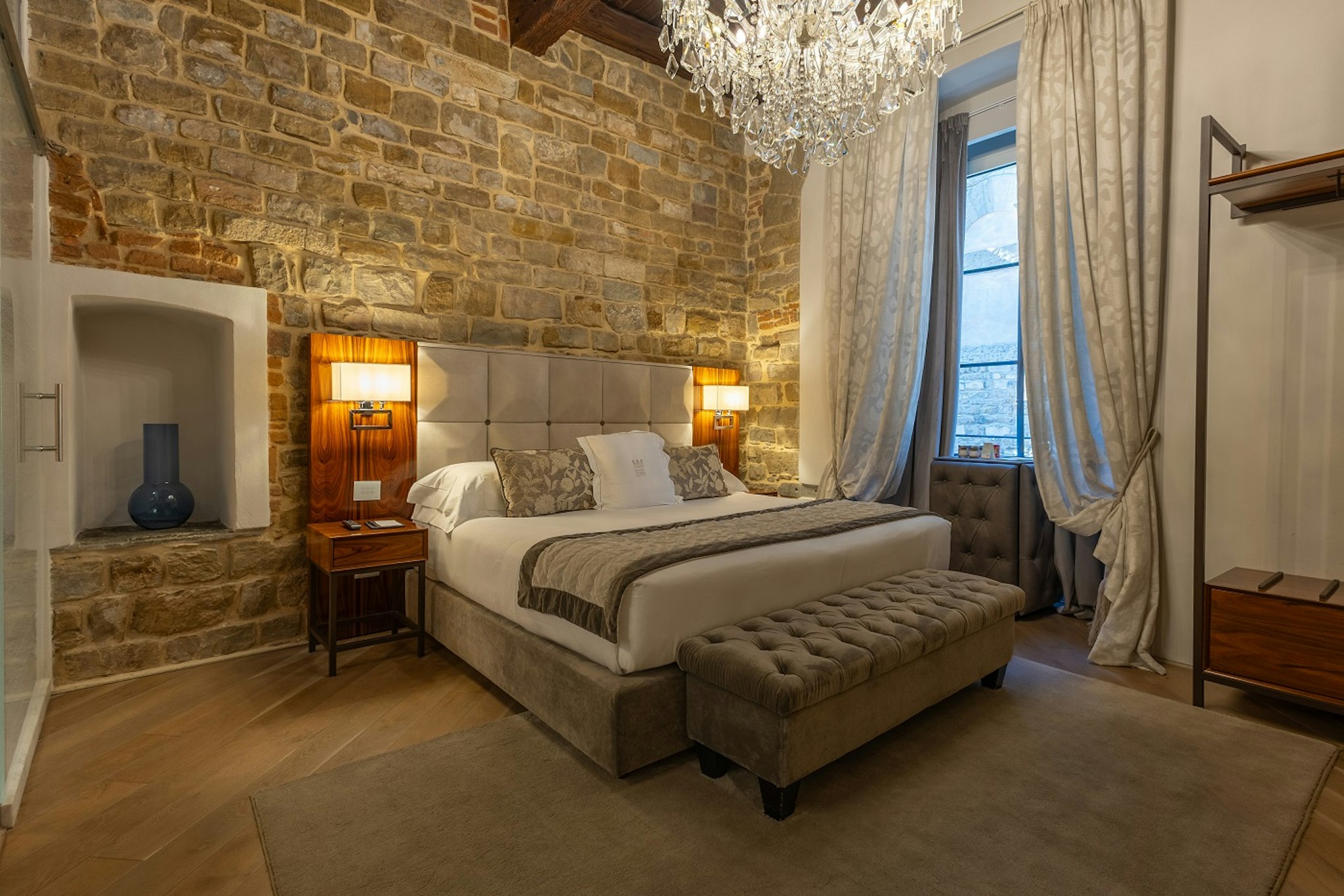 Donati Luxury Tower 16/50