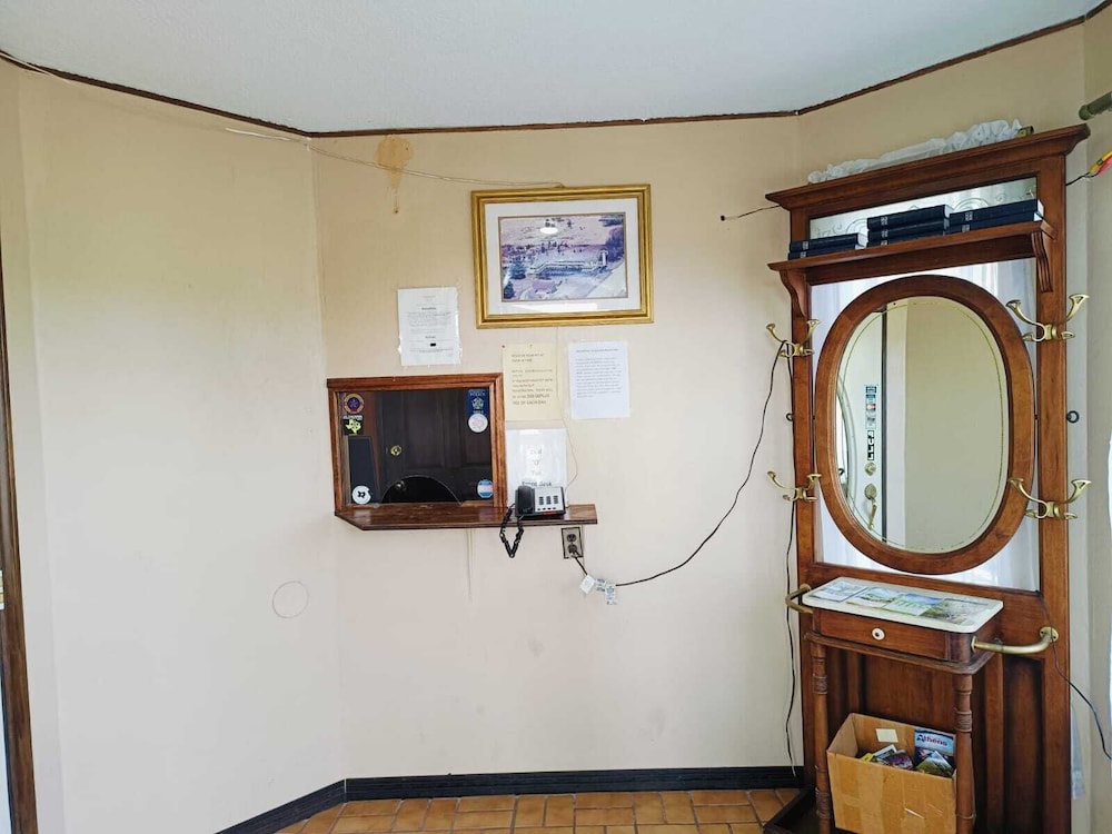 Victorian Inn 19/27