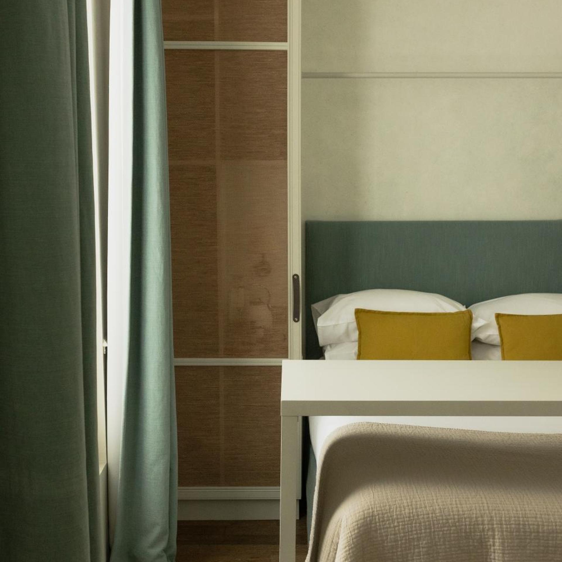 غرفة قياسية مفردة