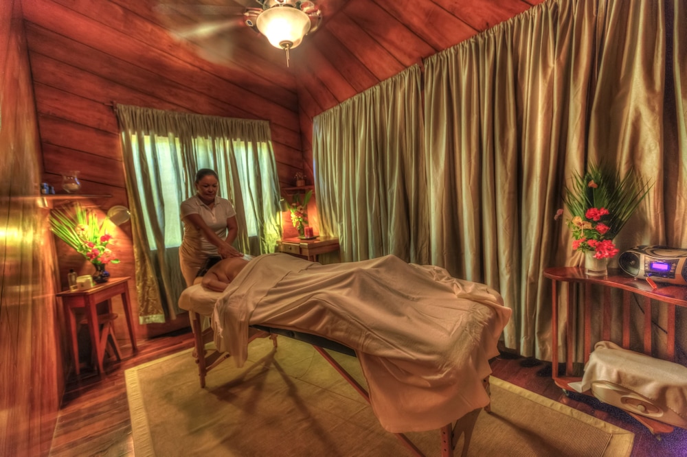 St. George's Caye Resort 7/51
