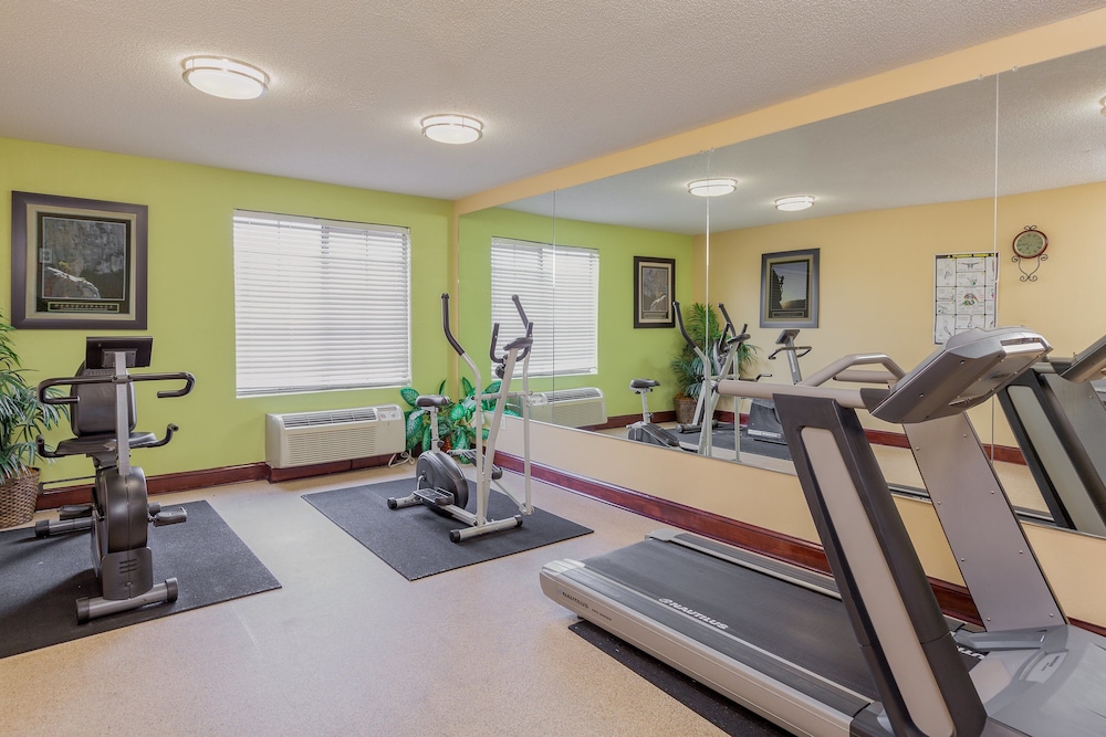 Holiday Inn Exp Winston Salem 29/48